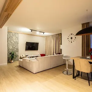 Apartski 18d Apartament